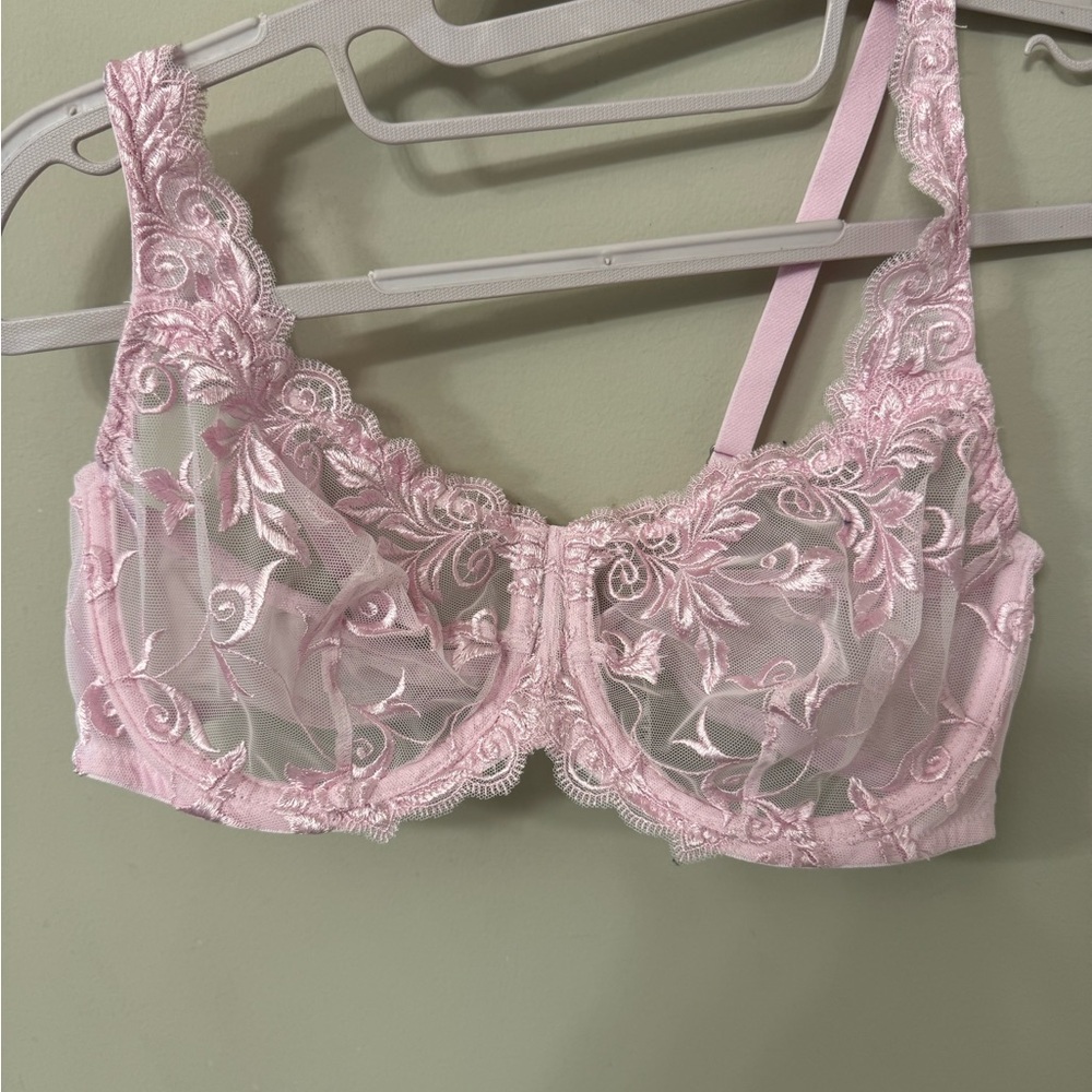 Soma Pink Lace Underwire Bra